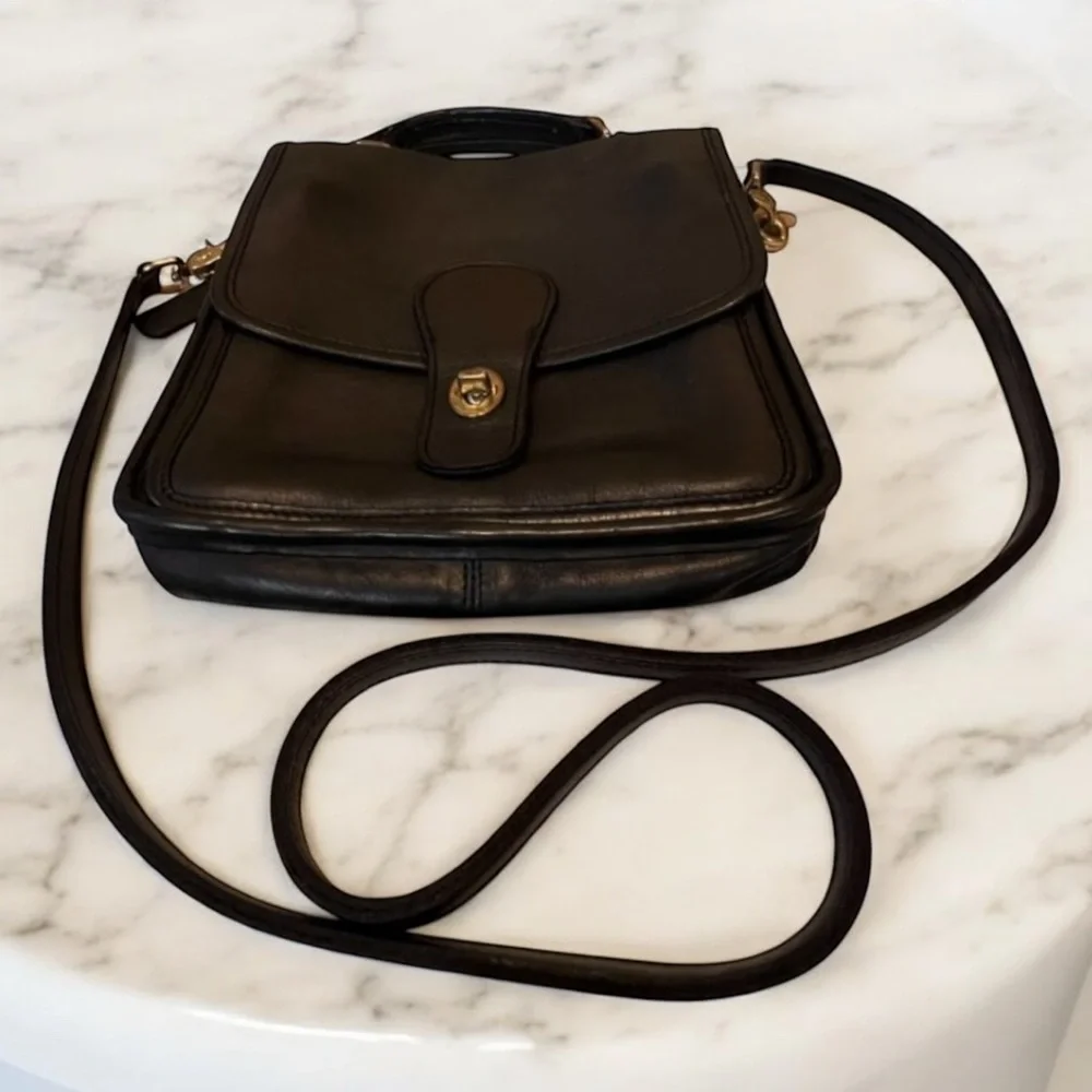 Coach black leatehr Willis bag 5180